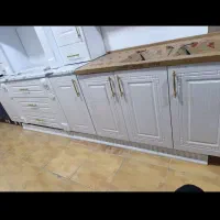 کابینت آماده به کار موجود است