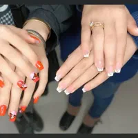 ناخنکار هستم