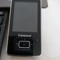 دستگاه موزیک پلیر و پخش کننده فیلم و موسیقی