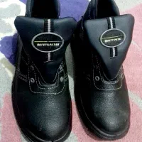 کفش ایمنی کار