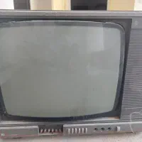 تلویزیون عتیقه  ۲۴ اینچ فیلیپس با قاب چوبی