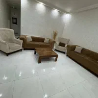 دو دست مبل و دو دست میز نهار خوری