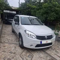 رنو ساندرو 96