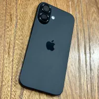 گوشی آیفون 16