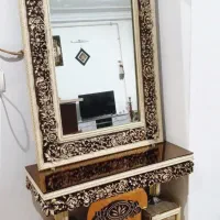 ایینه کنسول سالم وتمیزودرحدنومیباشد