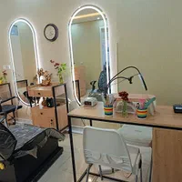 اجاره لاین زیبایی در آموزشگاه و سالن معتبر|اجارهٔ دفتر کار، اتاق اداری، مطب|مشهد, آزادشهر|دیوار