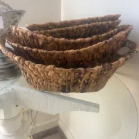 سبد سبزی و نان