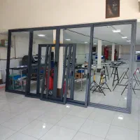 درب برقی کرکره جک بازو شیشه سکوریت مستر سایبان سقف|خدمات پیشه و مهارت|شیراز, ریشمک|دیوار