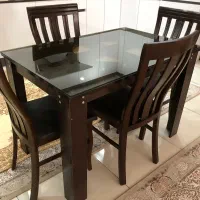 میزغذاخوری و میز تلویزیون