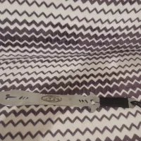 چاقو بزرگ معاوض با کبوتر