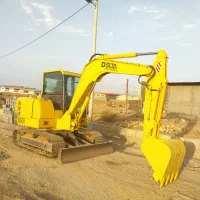 مینی بیل مکانیکی با خاور