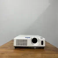 ویدیو پروژکتور هیتاچی اسپیکر قوی لامپ نو فابریک|تلویزیون و پروژکتور|شیراز, زرهی|دیوار