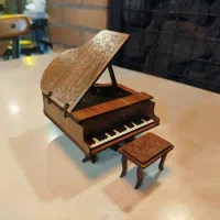پیانو دکوری کوچک   آلات موسیقی دکوری