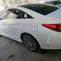 سوناتاYFبدون رنگ