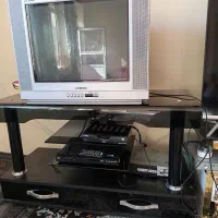 تلویزیون 21 اینج دیجیتال میز در حد نو