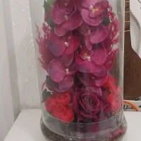 دوعدد گل مصنوعی درحد نو|گل مصنوعی|اندیشه, اندیشه فاز ۱|دیوار