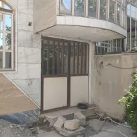 درب و پنجره و نور گیر