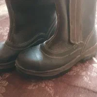 کفش ایمنی  مخصوص جوشکاری