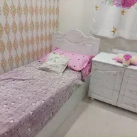 تخت و کمد نوجوان