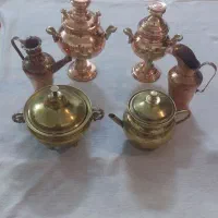 ۲تاسماور مسی پارچ و آفتابه مسی قندون و قوری برنجی