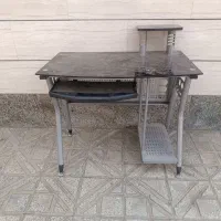میز کامپیوتر