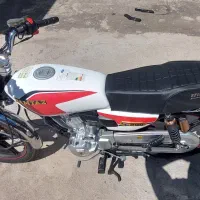 موتورسیکلت همتاز 200 ، صفر