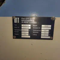 لبه چسبان آلمانی