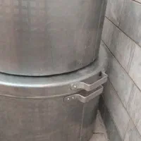 دو عدد دیگ چکشی در حد|کافی‌شاپ و رستوران|کرج, حصار|دیوار