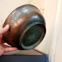 بادیه مسی قاجاری بزرگ، سنگین و جاندار|کلکسیون اشیاء عتیقه|کرمانشاه, |دیوار