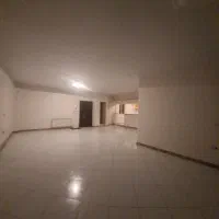 125 متر/ 2 خواب/رو به خیابان/غرق نور/کم واحد
