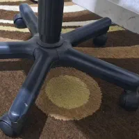 صندلی چرخدار اداری