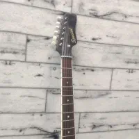 گیتار یولانا ساخت چک|گیتار، بیس، امپلیفایر|اردبیل, |دیوار