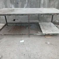 میز کار آهنی بزرگ