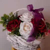 گل مصنوعی ،سبد و دوگل دسته دیگر