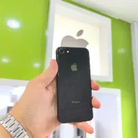 آیفون 8 64g