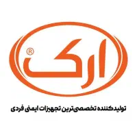 راننده نیسان با خودرو