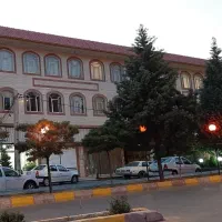 آپارتمان۱۴۰متربهترین موقعیت/جاجروداول جاده سدلتیان