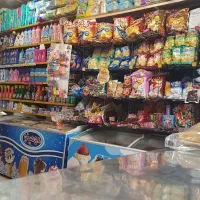 کارگر ماهر سوپرمارکت