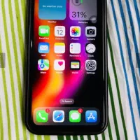 ایفون x حافظه ۶۴ فیس ایدی سالم.