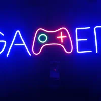 نئون شب تاب برای گیم نت و یا اتاق بازی