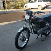 موتور سیکلت هندا۱۲۵|موتورسیکلت|تهران, قصر فیروزه ۱|دیوار