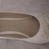 کفش مجلسی و عروس