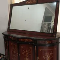 اینه و کنسول بدون شکستگی سالم و تمیز
