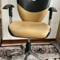 صندلی چرخ دار