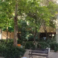 آپارتمان-دلباز-با-تراس-مجتمع-اسکان