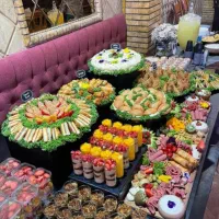 با ما افتتاحیه‌ای بی‌نظیر را تجربه کنید