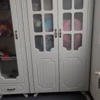 کمدلباس ویترین نو سالم