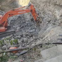 خاکبرداری و پیکور  اجاره بیل مکانیکی و پیکور