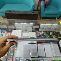 MacBook pro 2019 تاچ بار|رایانه همراه|اندیشه, اندیشه فاز ۱|دیوار