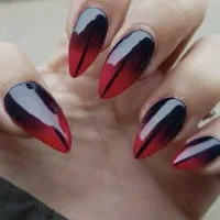 خدمات و اموزش حرفه ای کاشت ناخن لاین پودر وژل